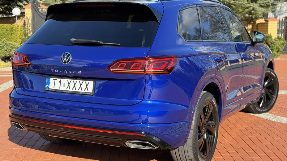 VOLKSWAGEN Touareg -