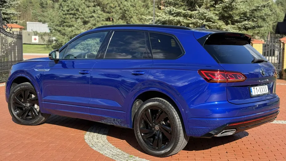 VOLKSWAGEN Touareg -