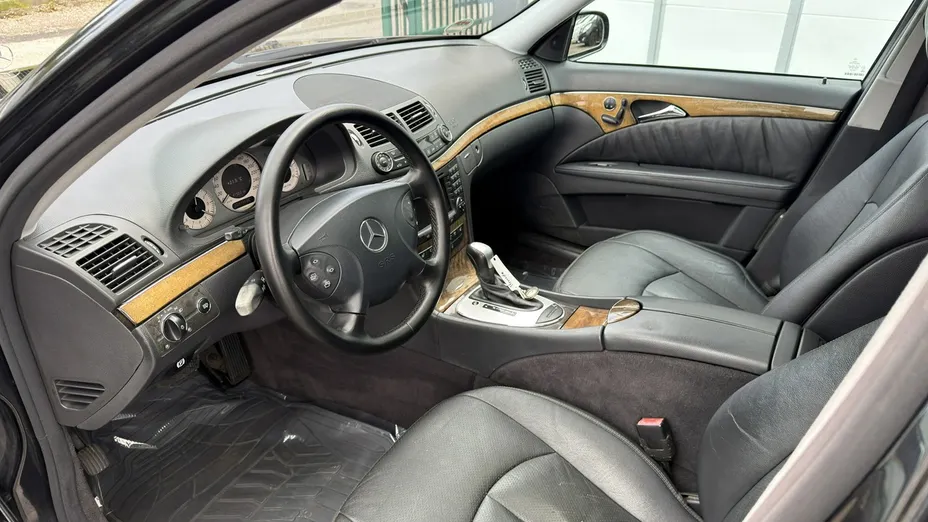 MERCEDES-BENZ E Klasa -