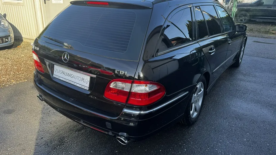MERCEDES-BENZ E Klasa -