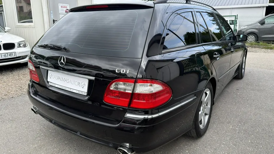 MERCEDES-BENZ E Klasa -