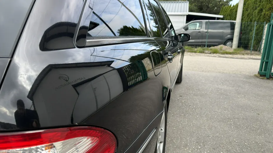 MERCEDES-BENZ E Klasa -
