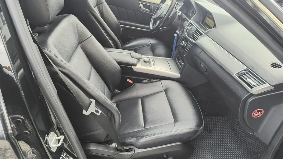 MERCEDES-BENZ E Klasa -