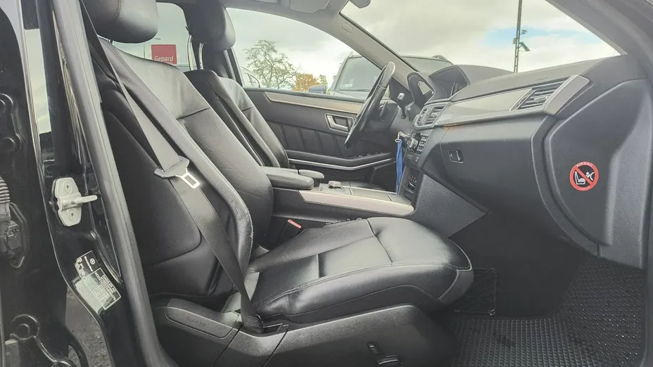 MERCEDES-BENZ E Klasa -