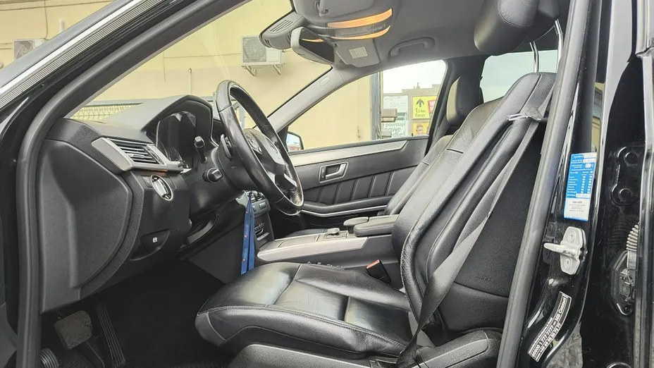 MERCEDES-BENZ E Klasa -