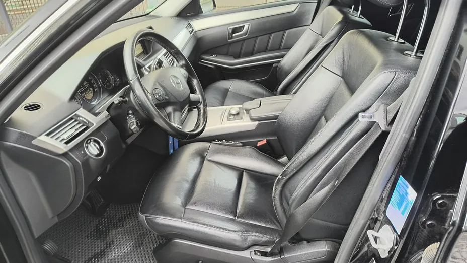 MERCEDES-BENZ E Klasa -