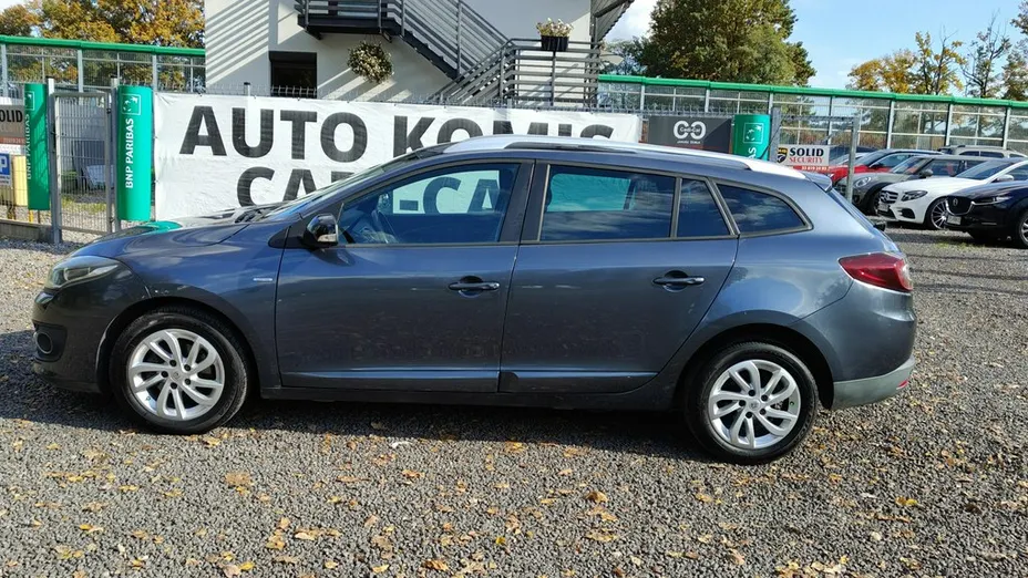 RENAULT Megane -