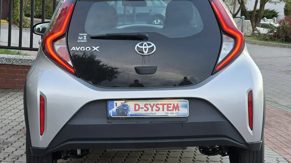 TOYOTA Aygo X -
