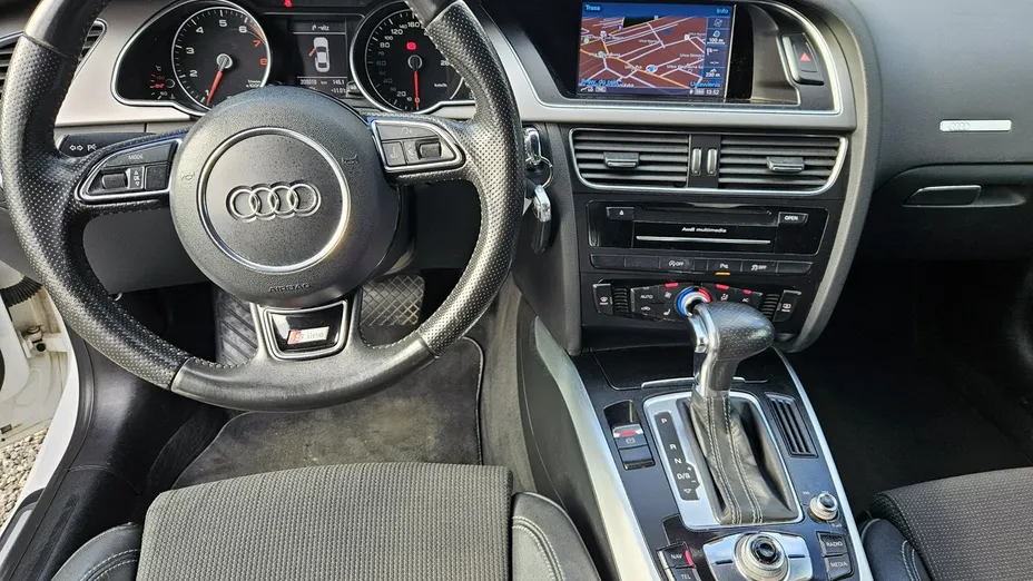 AUDI A5 -