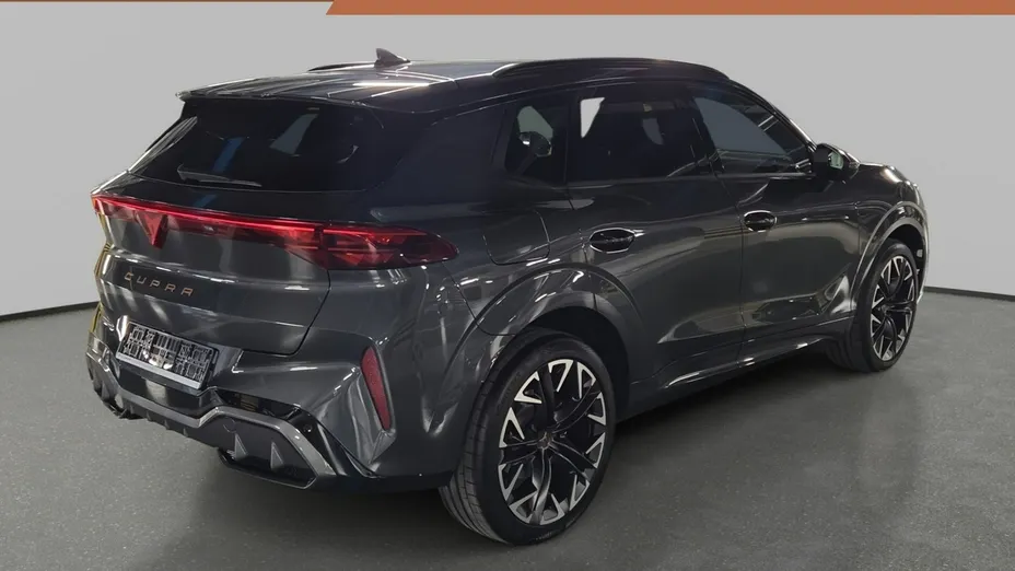 CUPRA Terramar -