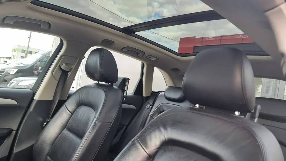 AUDI Q5 -