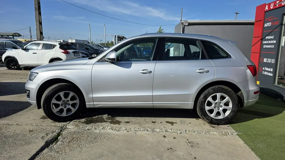 AUDI Q5 -