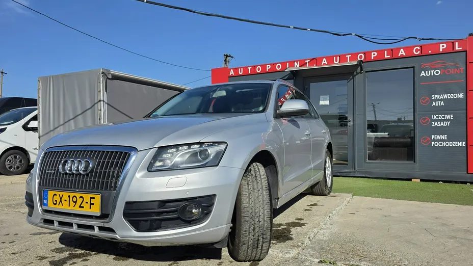 AUDI Q5 -