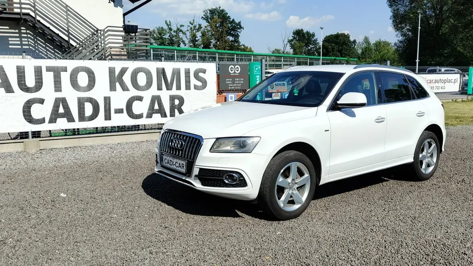 AUDI Q5 -