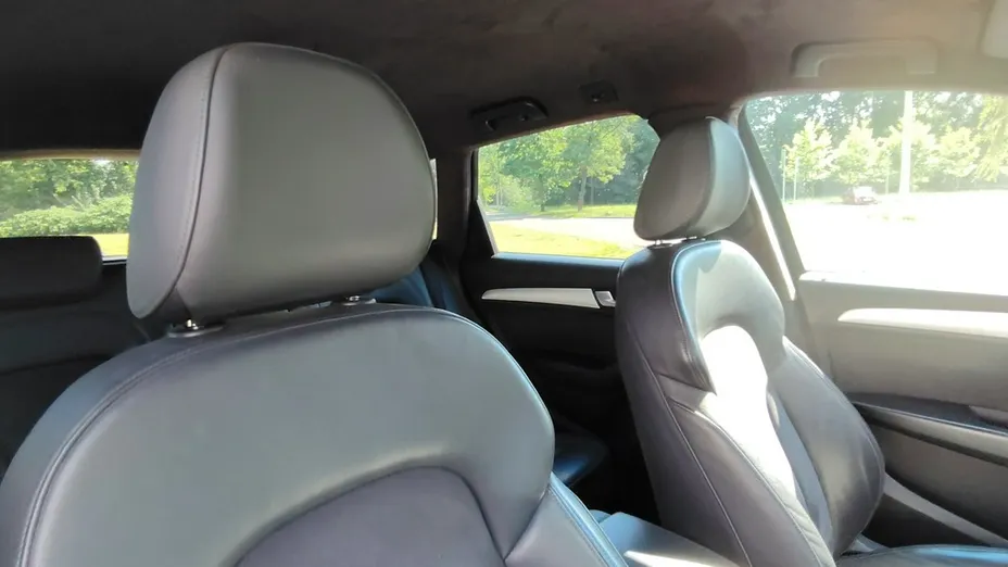 AUDI Q5 -
