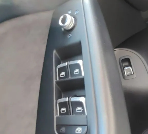 AUDI Q5 -