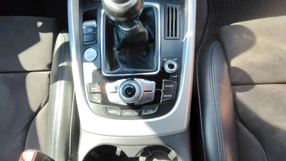 AUDI Q5 -