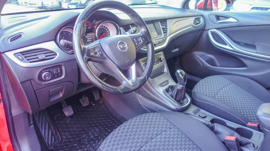 OPEL Astra -