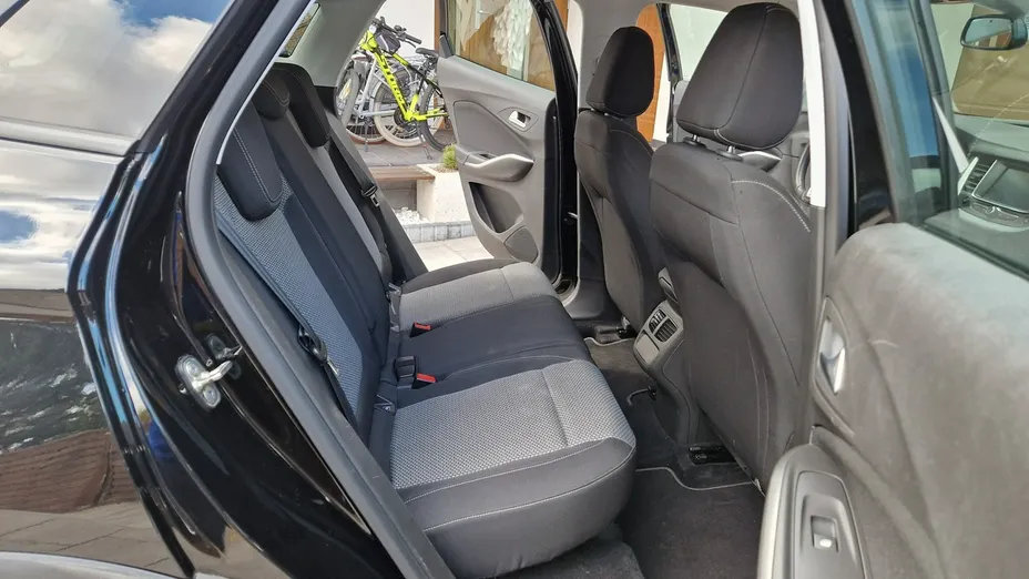 OPEL Grandland X -