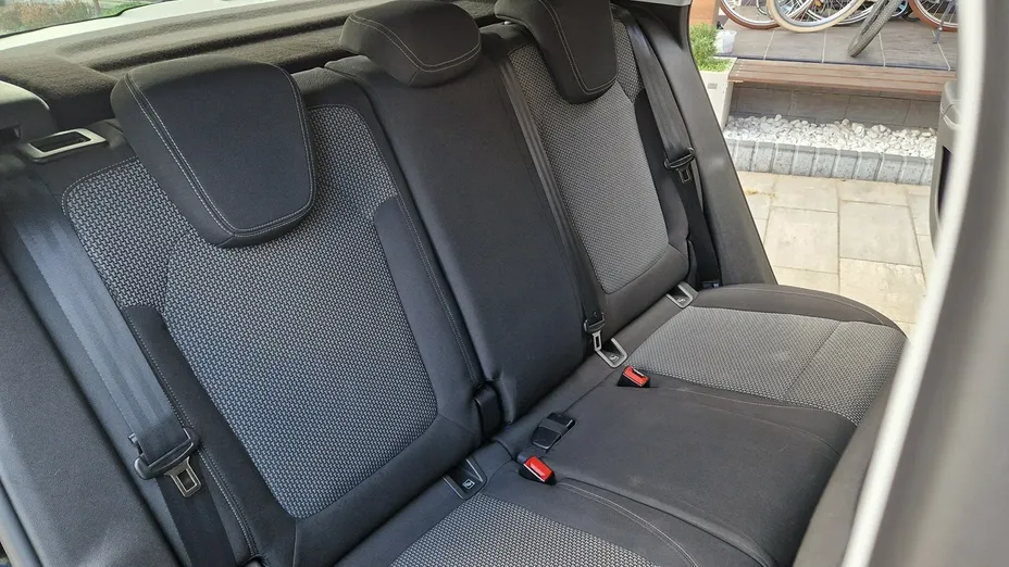 OPEL Grandland X -