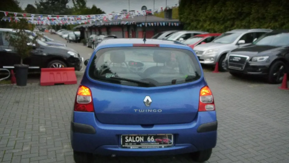 RENAULT Twingo -