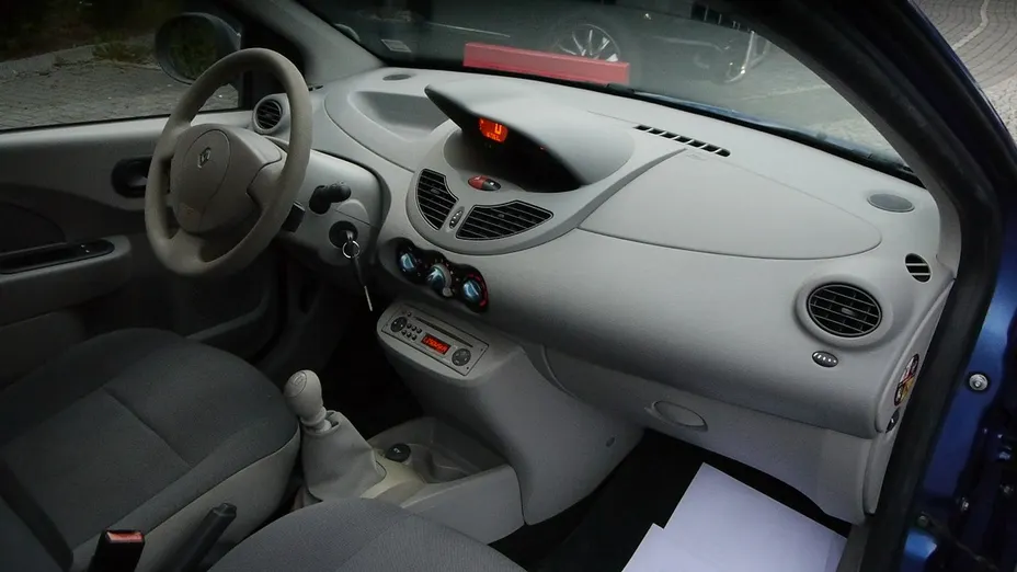 RENAULT Twingo -