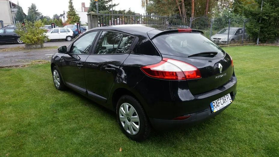 RENAULT Megane -