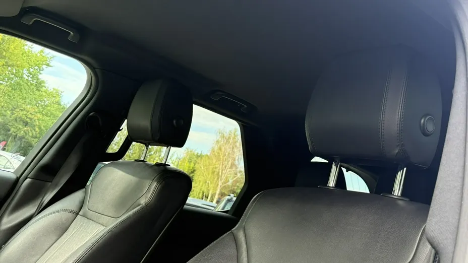LAND ROVER Discovery -