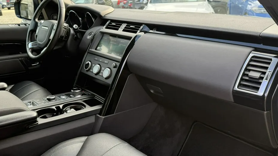 LAND ROVER Discovery -