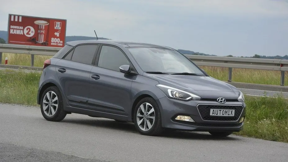 HYUNDAI i20 -