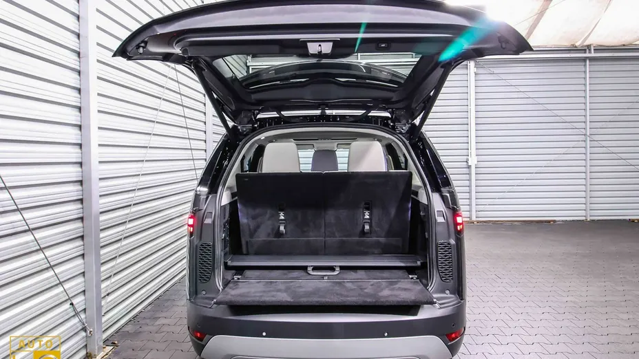 LAND ROVER Discovery -
