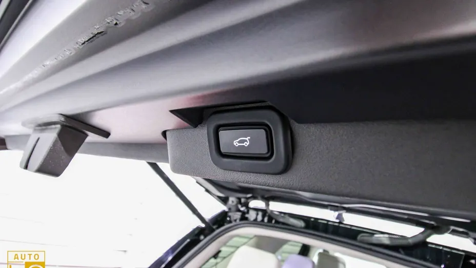 LAND ROVER Discovery -