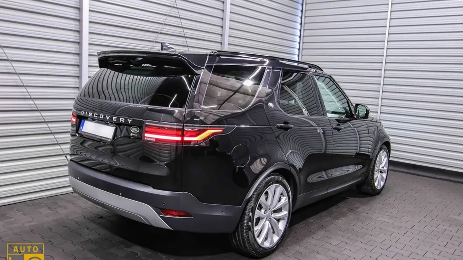 LAND ROVER Discovery -