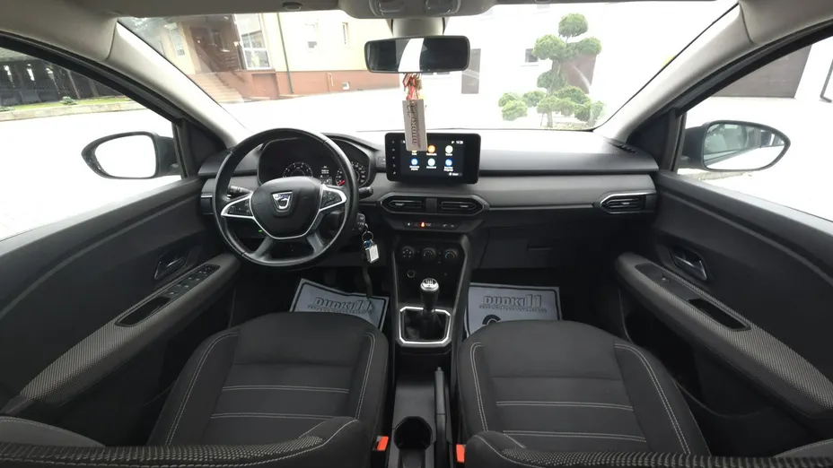 DACIA Logan -