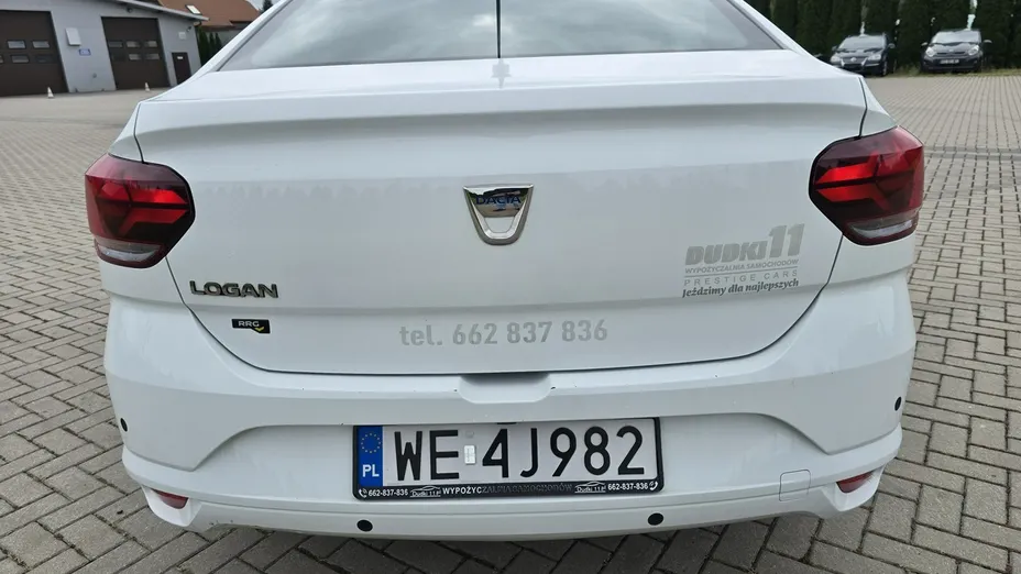 DACIA Logan -