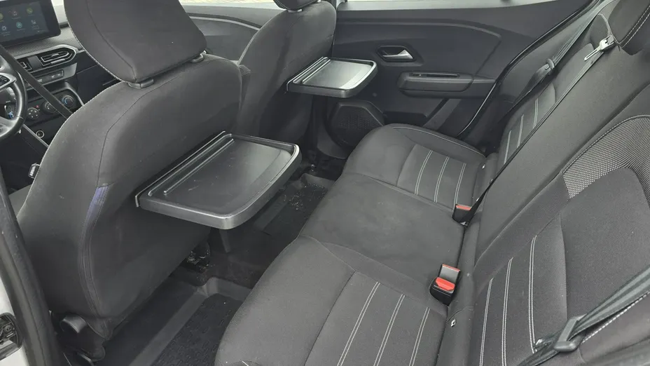 DACIA Logan -