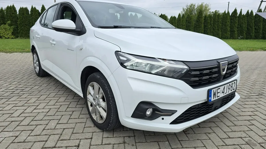 DACIA Logan -
