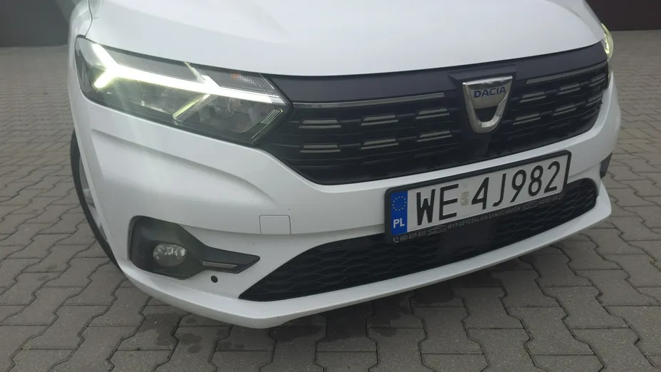 DACIA Logan -