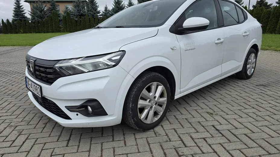 DACIA Logan -