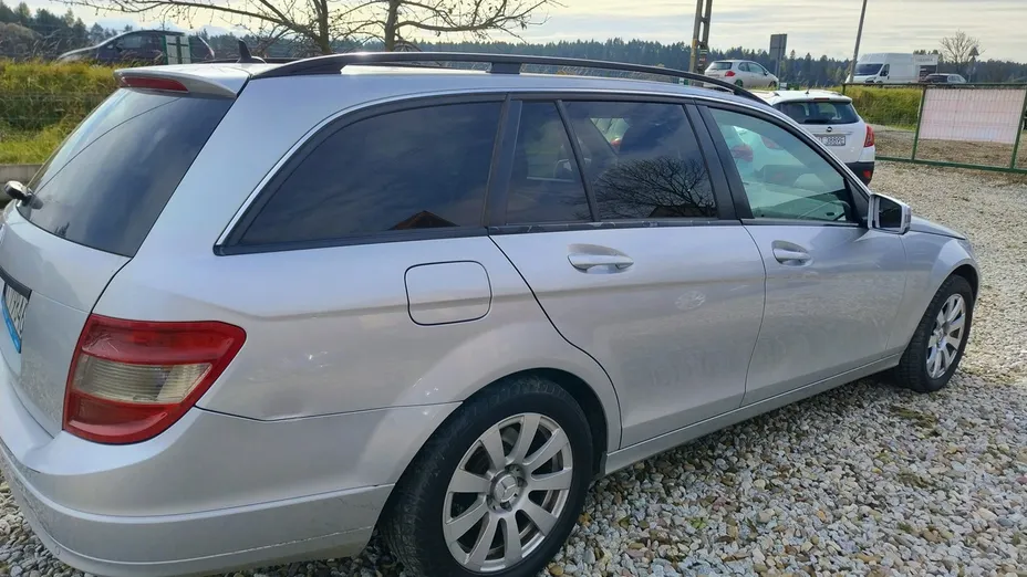 MERCEDES-BENZ C Klasa -