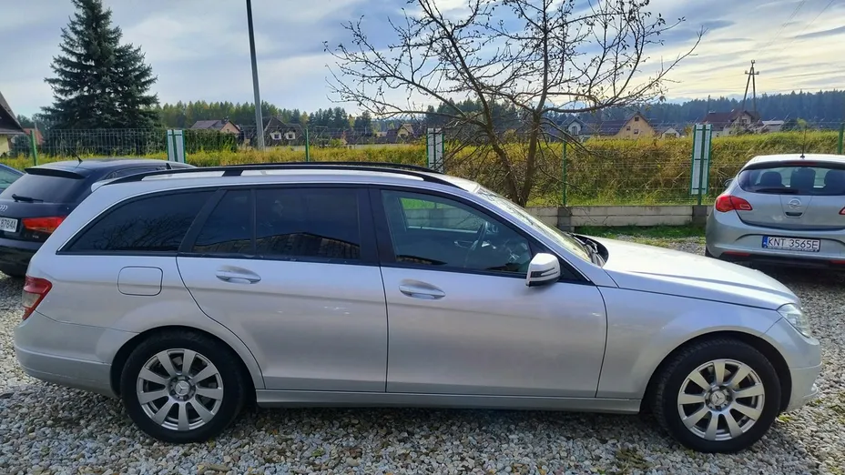 MERCEDES-BENZ C Klasa -