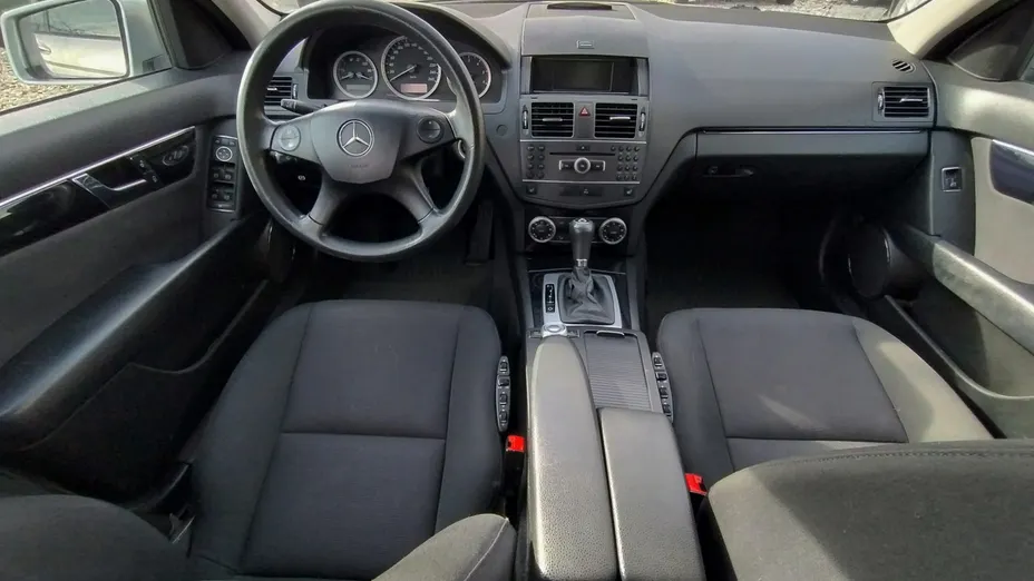 MERCEDES-BENZ C Klasa -