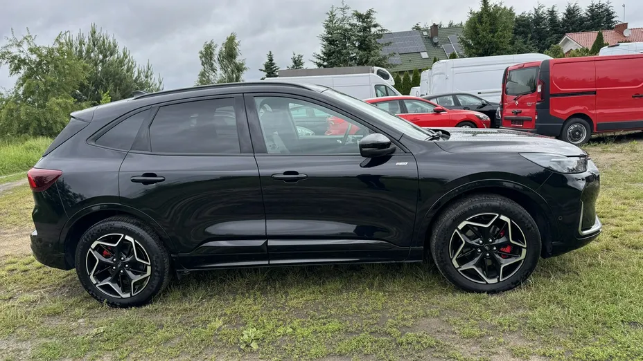 FORD Kuga -