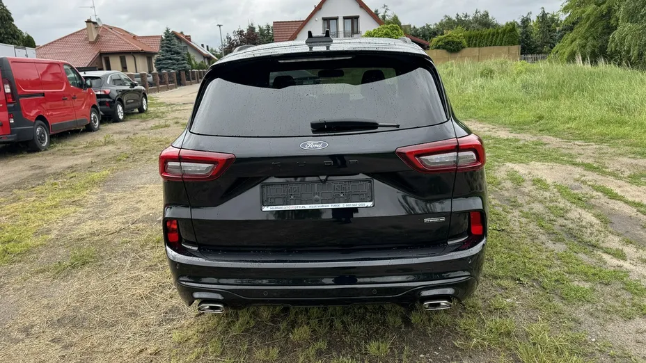 FORD Kuga -