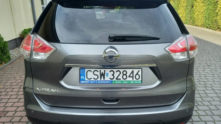 NISSAN X-Trail -