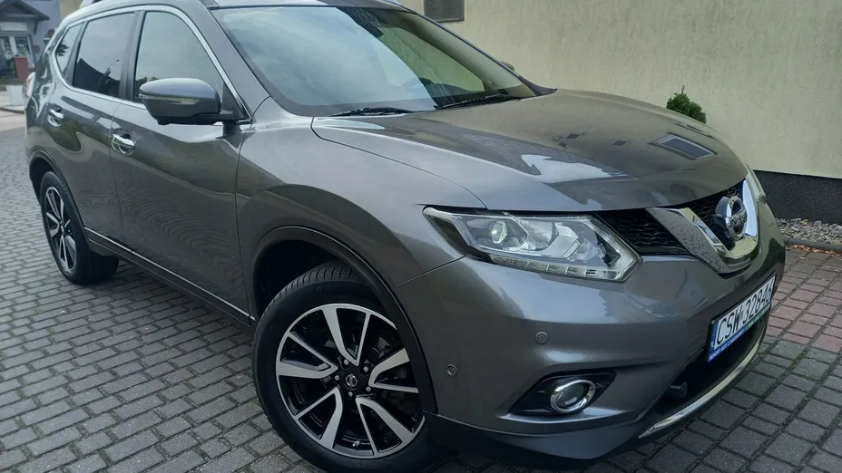 NISSAN X-Trail -
