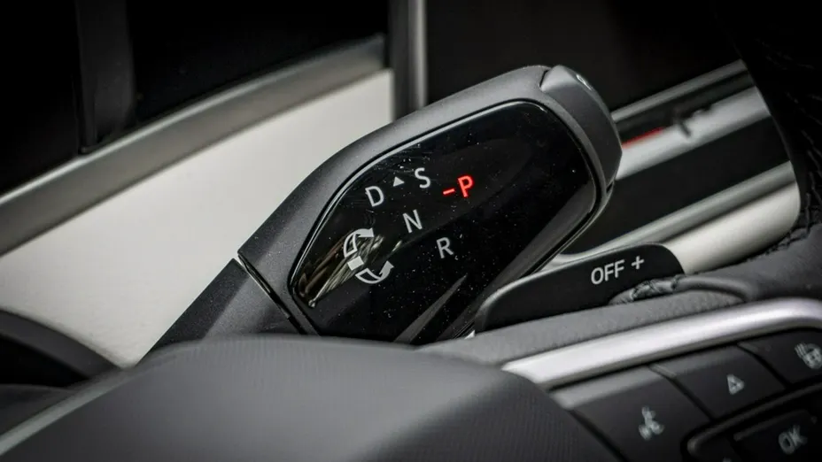 VOLKSWAGEN Passat -
