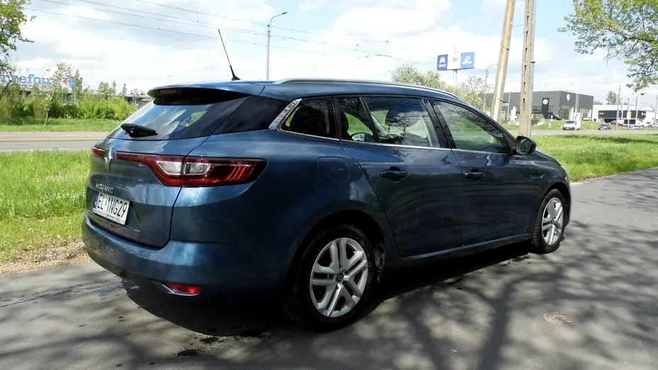 RENAULT Megane -