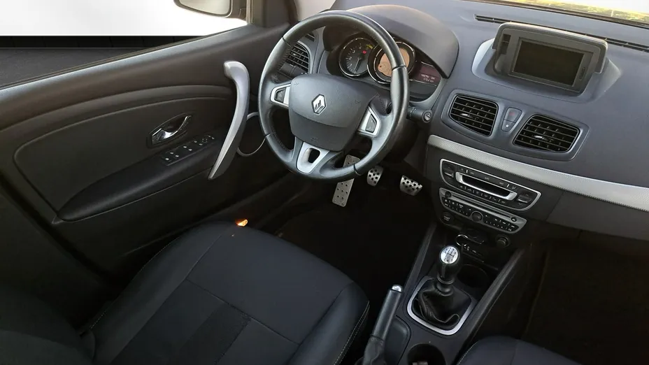 RENAULT Fluence -
