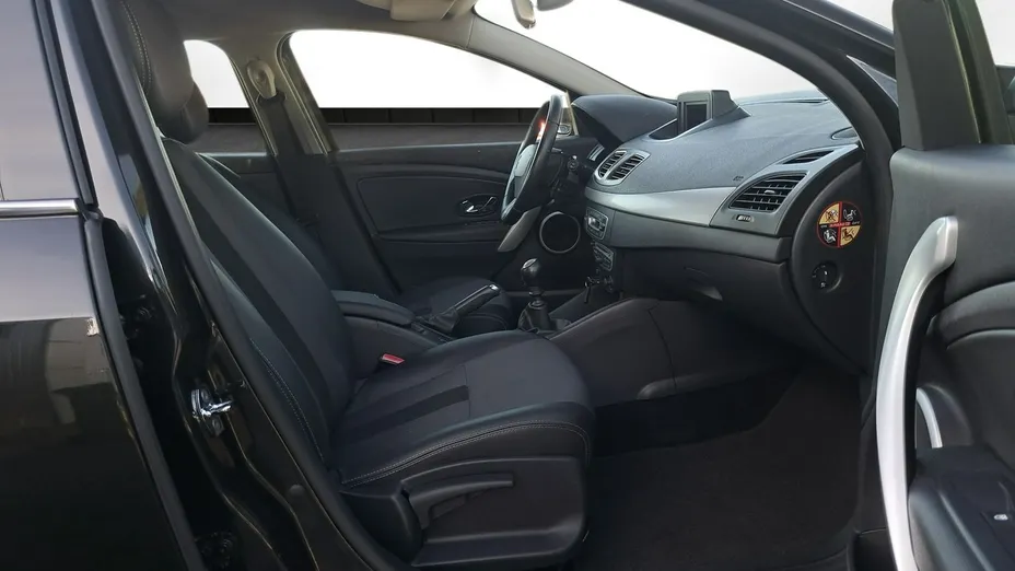 RENAULT Fluence -